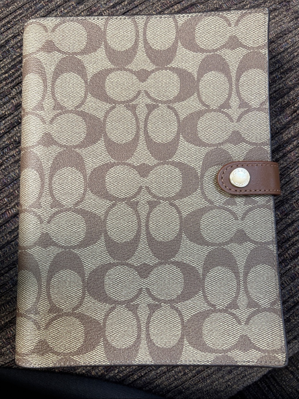 Coach Canvas Signature Notebook Cover in Khaki and Saddle